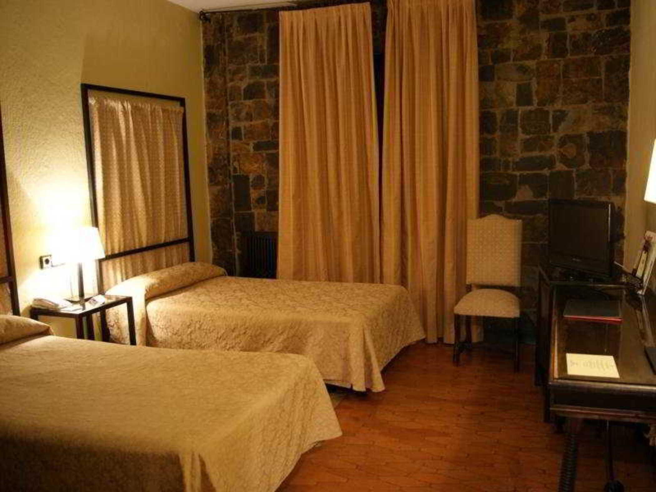 Hotel Temple Ponferrada Esterno foto