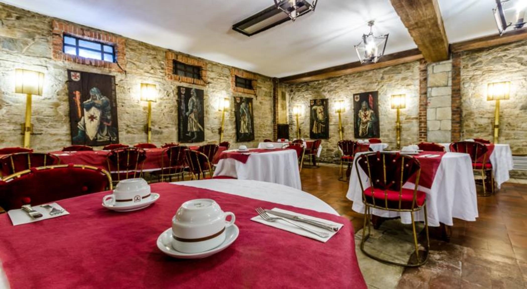 Hotel Temple Ponferrada Esterno foto