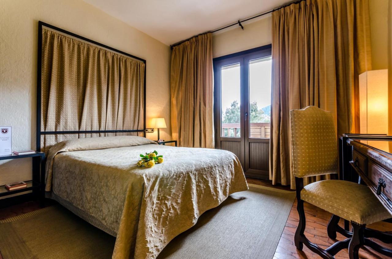 Hotel Temple Ponferrada Esterno foto